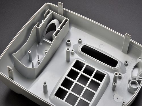 This is How Choosing the Right Plastic Injection Molding Manufacturer Gets You a Better Product