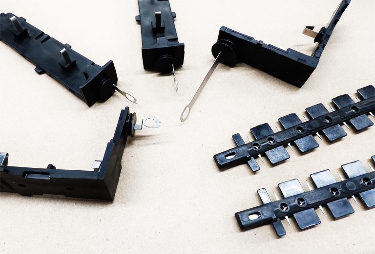 Plastic injection molding service